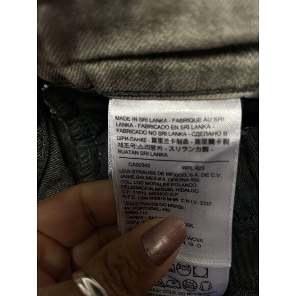 Levi’s Demi Curve ID Women’s Modern Rise Skinny Jeans Sz 28x34 Black Acid Wash - Picture 13 of 13